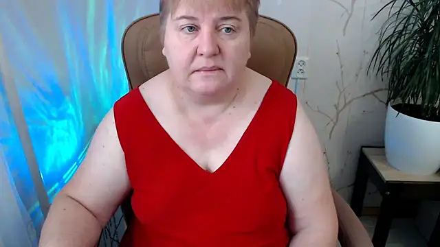 Snapshot of Limonka-Fire chatting on 01-12-25, 09:40 Limonka-Fire online show from 01-12-25, 09:40