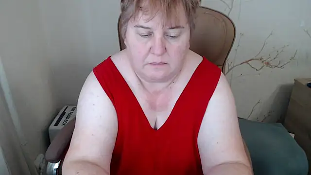 Snapshot of Limonka-Fire chatting on 01-30-25, 10:40 Limonka-Fire online show from 01-30-25, 10:40