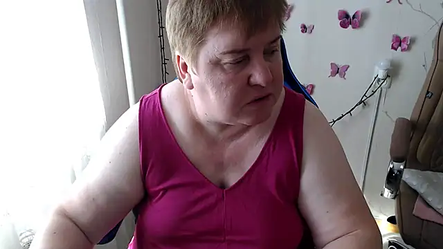 Snapshot of Limonka-Fire chatting on 03-08-25, 08:44 Limonka-Fire online show from 03-08-25, 08:44