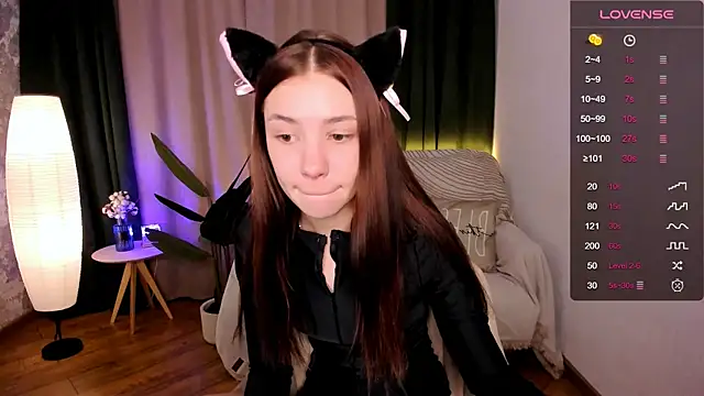 MilliBrown  online show from 01-28-25, 03:35