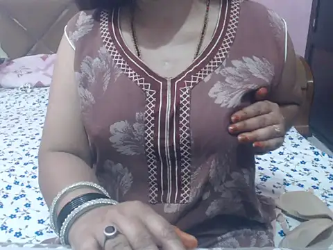 Snapshot of Jannat_ji chatting on 06-03-26, 05:10 Jannat ji online show from 06-03-26, 05:10