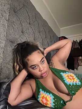 camiliaskye online show from 09-13-25, 05:18