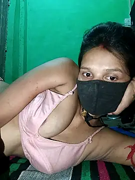 Hoty girl 143 online show from 04-16-26, 05:25