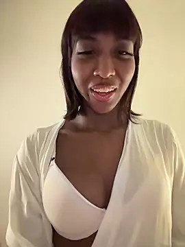 IamCrystal2 online show from 12-15-24, 11:20