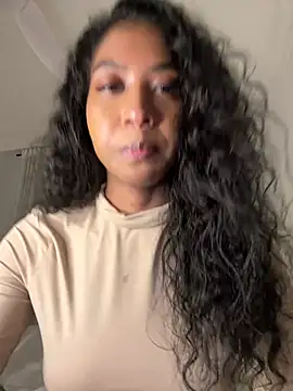 IamCrystal2 online show from 04-21-26, 11:51