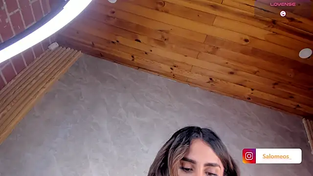 Niki Texas online show from 04-13-26, 08:03