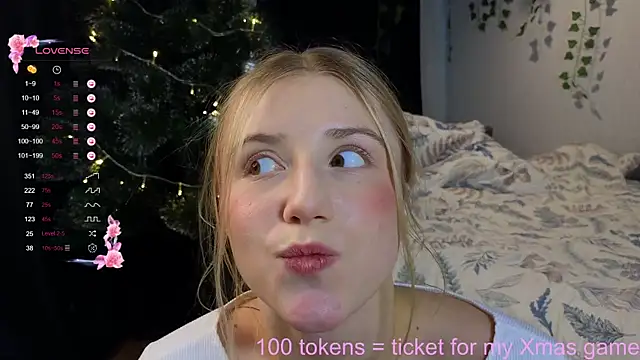 Snapshot of ArianaMur chatting on 12-24-24, 07:06 ArianaMur online show from 12-24-24, 07:06