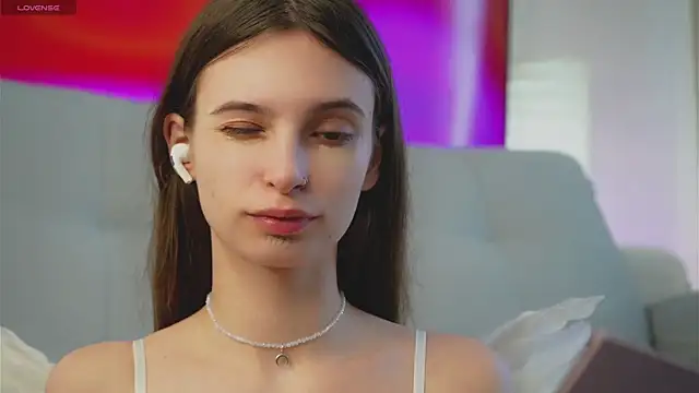 EvaLung777 online show from 02-25-25, 07:42