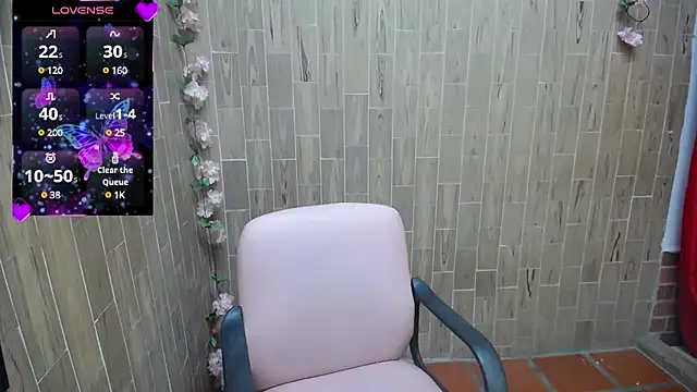 Snapshot of solyeria chatting on 03-17-25, 10:27 solyeria online show from 03-17-25, 10:27