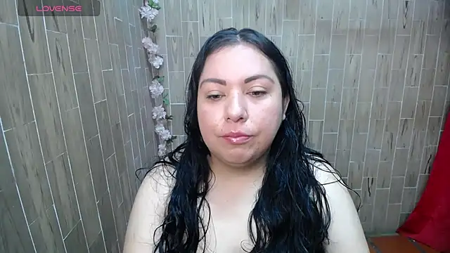 solyeria online show from 05-25-26, 01:28