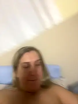 Snapshot of Bia_sexynovaes chatting on 11-30-25, 01:20 Bia sexynovaes online show from 11-30-25, 01:20