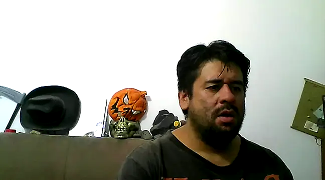 Snapshot of Joy2jordyson chatting on 01-29-25, 08:40 Joy2jordyson online show from 01-29-25, 08:40