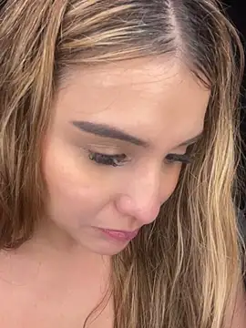 Snapshot of sophijenner chatting on 03-18-25, 04:58 sophijenner online show from 03-18-25, 04:58