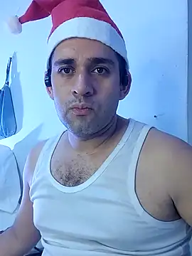 Snapshot of CRISTHIAN_GREY01 chatting on 12-24-24, 07:11 CRISTHIAN GREY01 online show from 12-24-24, 07:11