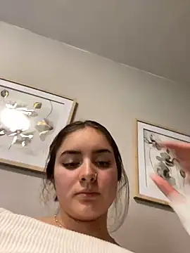 imlindapink online show from 02-05-25, 06:37