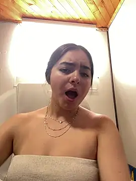 imlindapink online show from 02-07-25, 06:13