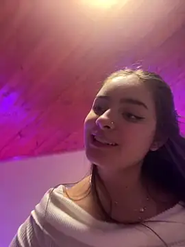 Snapshot of imlindapink chatting on 03-05-25, 01:21 imlindapink online show from 03-05-25, 01:21