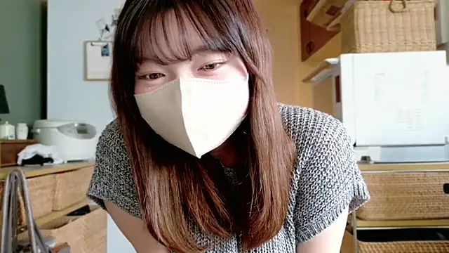 Snapshot of _Yui_ chatting on 09-15-25, 04:56 Yui online show from 09-15-25, 04:56