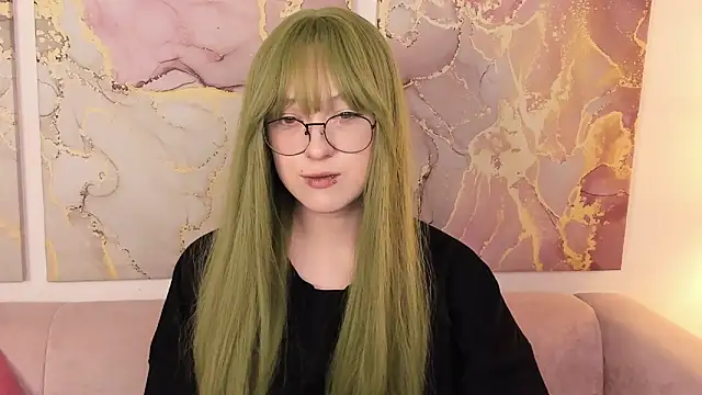 fiamoory online show from 10-16-25, 01:28