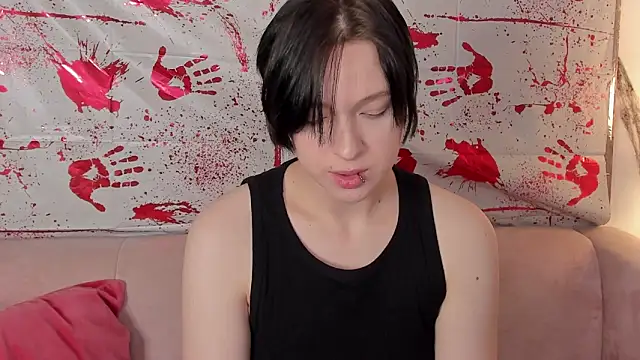 fiamoory online show from 10-24-25, 01:24