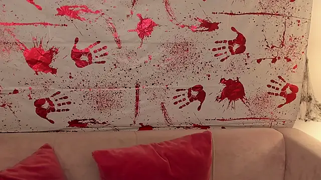 fiamoory online show from 10-30-25, 01:18