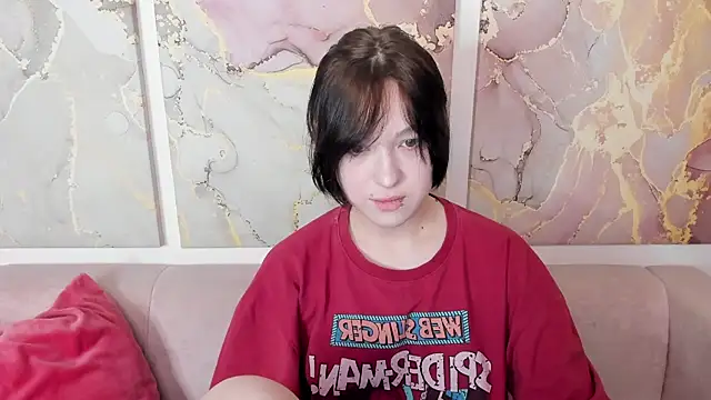 Snapshot of fiamoory chatting on 05-08-26, 01:33 fiamoory online show from 05-08-26, 01:33