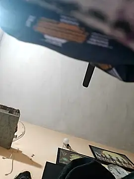 Snapshot of Meri-javani chatting on 12-05-25, 06:15 Meri-javani online show from 12-05-25, 06:15