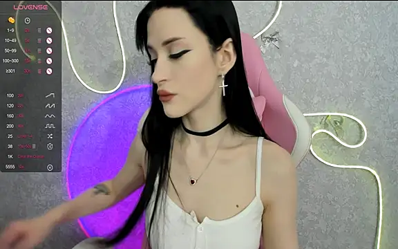 Molly Crystall online show from 04-08-26, 04:34