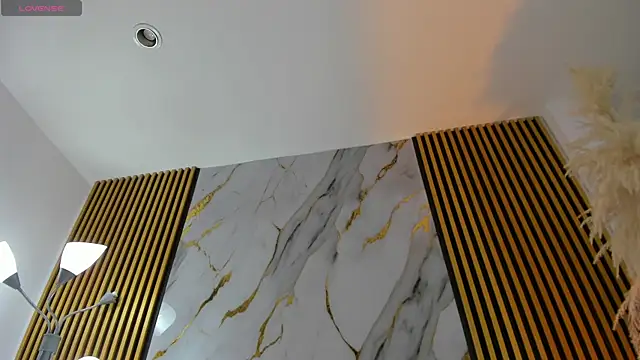 JulietaKane online show from 09-21-25, 04:14