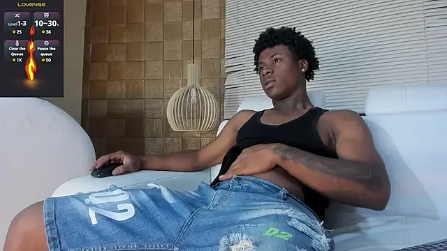 Snapshot of TOWERS21_ chatting on 01-22-25, 08:28 TOWERS21 online show from 01-22-25, 08:28