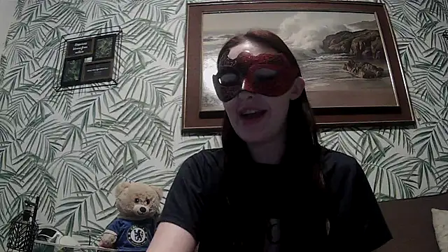 LexiSnowUK online show from 03-16-26, 09:57