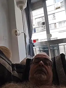 Satiro Sevilla online show from 10-08-25, 01:53