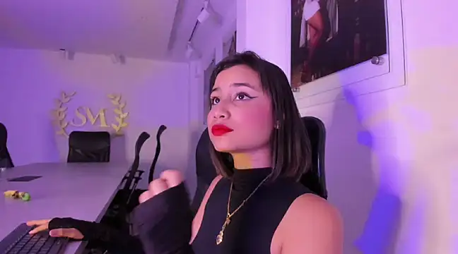 NairobiLee online show from 03-20-25, 02:42