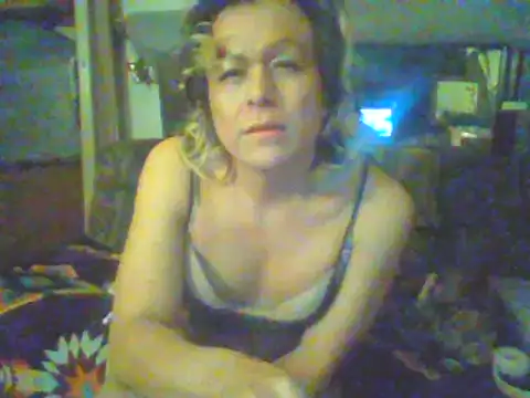 HoneyBdaQueen online show from 03-01-25, 01:51