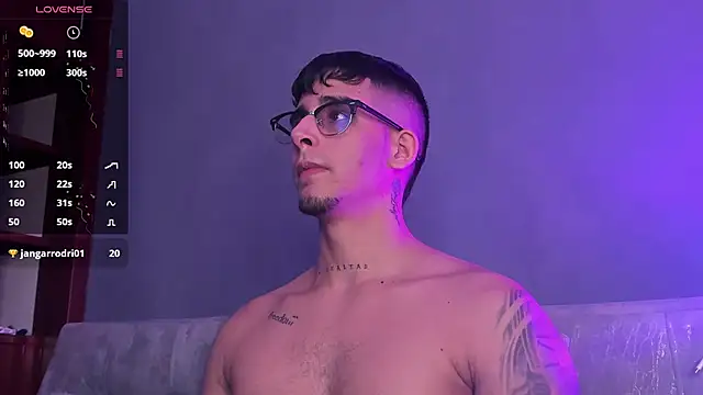 Snapshot of iamcamiloo_ chatting on 01-11-25, 01:01 iamcamiloo online show from 01-11-25, 01:01