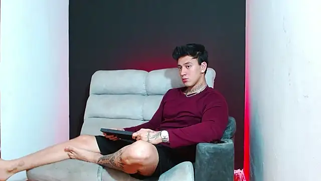 JUSTIN FULLER1 online show from 02-09-26, 10:47