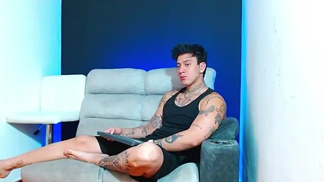 JUSTIN FULLER1 online show from 02-14-26, 07:43