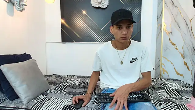 JordanAndAndrew online show from 09-19-25, 07:36