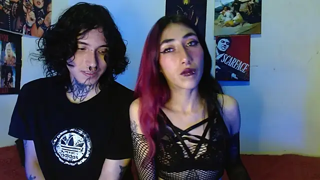 Snapshot of Asterothxznikki chatting on 12-04-24, 05:49 Asterothxznikki online show from 12-04-24, 05:49