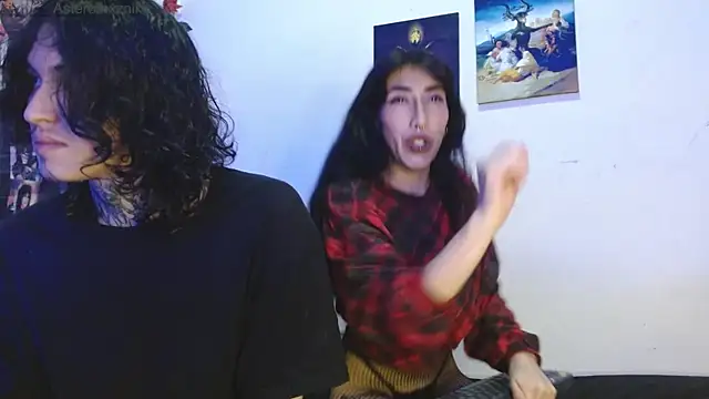 Snapshot of Asterothxznikki chatting on 01-29-25, 03:12 Asterothxznikki online show from 01-29-25, 03:12