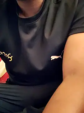 MrNick74 online show from 10-04-25, 05:16