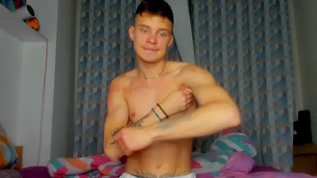 hornyadamsex online show from 10-22-25, 05:34