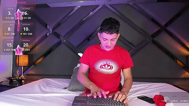 Snapshot of ander_deimond_ chatting on 12-11-24, 01:39 ander deimond online show from 12-11-24, 01:39