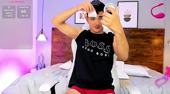 Snapshot of ander_deimond_ chatting on 01-13-25, 12:56 ander deimond online show from 01-13-25, 12:56