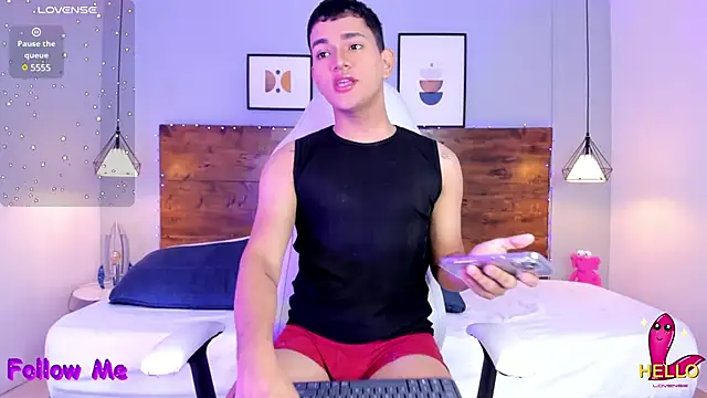 Snapshot of ander_deimond_ chatting on 02-04-25, 12:55 ander deimond online show from 02-04-25, 12:55