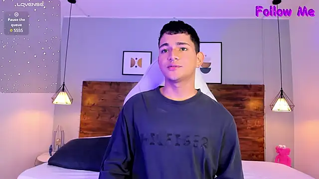 Snapshot of ander_deimond_ chatting on 02-06-25, 04:25 ander deimond online show from 02-06-25, 04:25