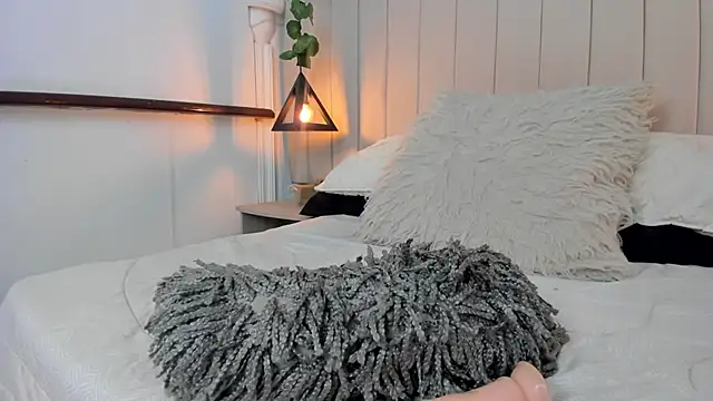 Snapshot of JulianaWaldo chatting on 02-06-25, 05:09 JulianaWaldo online show from 02-06-25, 05:09