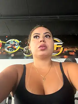 Snapshot of lariic chatting on 09-12-25, 03:12 lariic online show from 09-12-25, 03:12