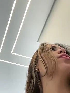 Snapshot of lariic chatting on 03-01-26, 01:13 lariic online show from 03-01-26, 01:13