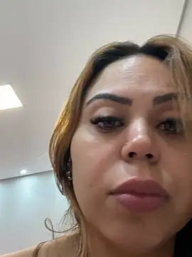 lariic online show from 03-14-26, 11:37